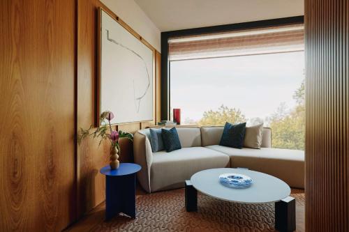 Zona de estar de The Emory, Maybourne
