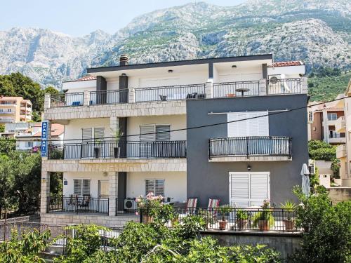 Apartment Villa Silvia-2 by Interhome
