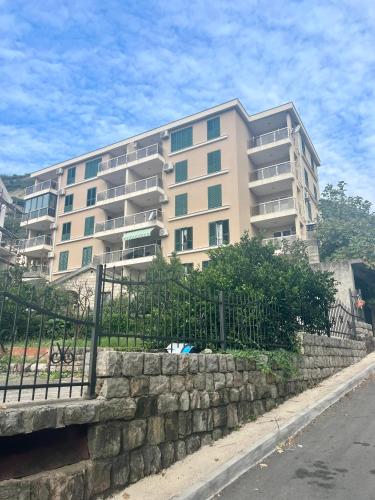 Zgrada u kojoj se nalazi apartman