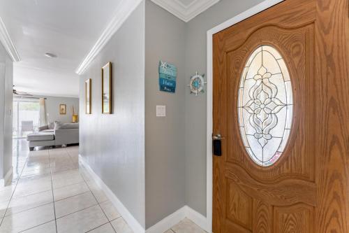 9 min to Disney Entrance-Peaceful Single Family House photo 34