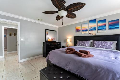 9 min to Disney Entrance-Peaceful Single Family House photo 3