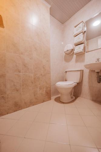 Koupelna v ubytování HOTEL VERANO