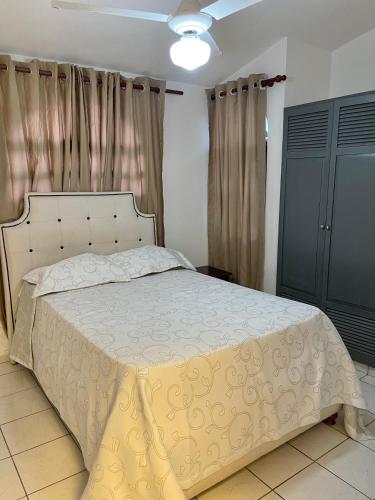 Postel nebo postele na pokoji v ubytování Villas Carela