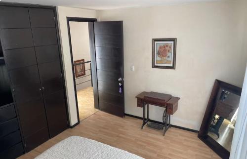 Ένα ή περισσότερα κρεβάτια σε δωμάτιο στο Los Frailes habitación principal
