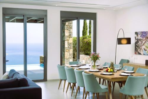 Гостиная зона в Villa Sendal Spinalonga View