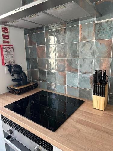 Η κουζίνα ή μικρή κουζίνα στο Amadora Flat 6