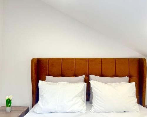 Postel nebo postele na pokoji v ubytování Ilidza Apartments - PEJTON RESIDENCE - Free Parking