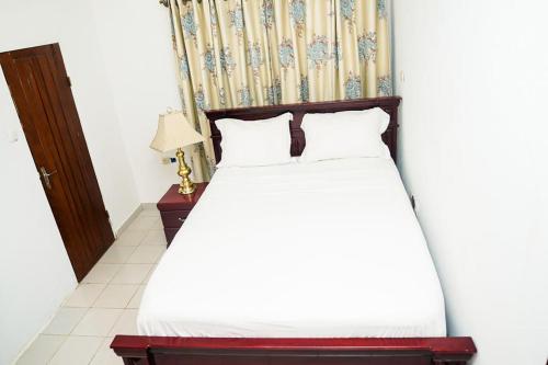 Gallery image of DLT Luxury Villa - 4 Bedrooms in Limbe