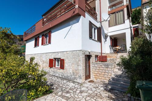 Apartments with parking space Rabac, Labin - 7622