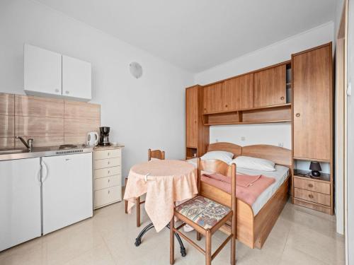 Studio in Rab near Sandy Beach