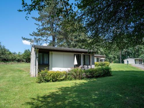 Cottage in Champs-sur-Tarentaine near Artense