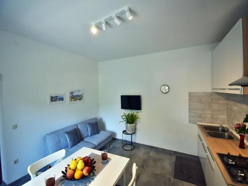 Apartment in Valbandon near Adriatic Beach