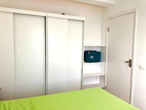 Ein Bett oder Betten in einem Zimmer der Unterkunft Beachapartment fully serviced