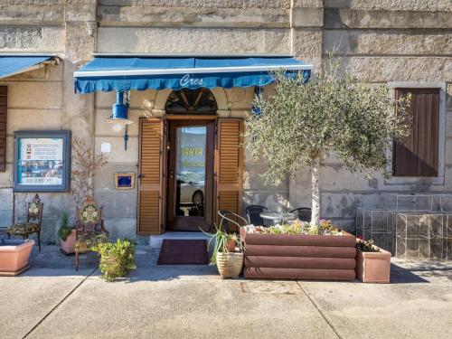 Apartment in Cres near Old Town and Beaches