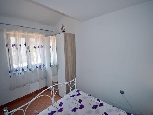 Apartment in Pula near Hidrobaza Beach