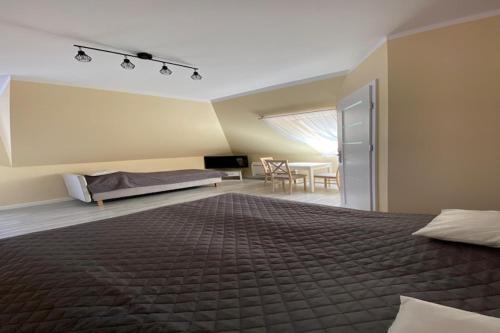 Postel nebo postele na pokoji v ubytování Apartment in Mi dzywodzie near Baltic Beaches