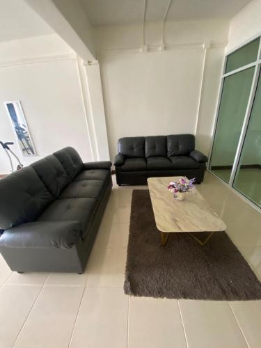 Χώρος καθιστικού στο Homey Place 2
