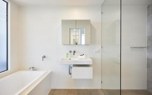 Koupelna v ubytování Ruby Apartment Gold Coast