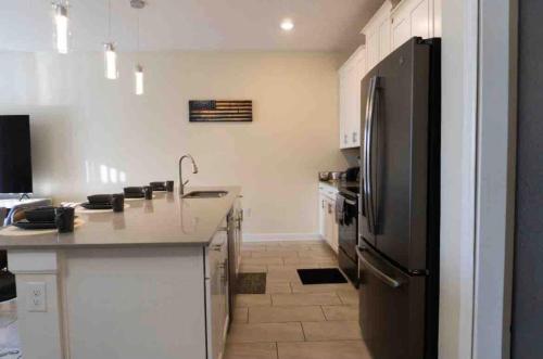 Modern Villa, Private Pool, Near Theme Parks and Full Resort Access photo 15