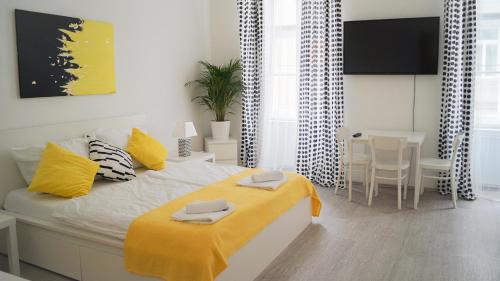 3 Elegant Apartments - Ideal for Short & Long Stays