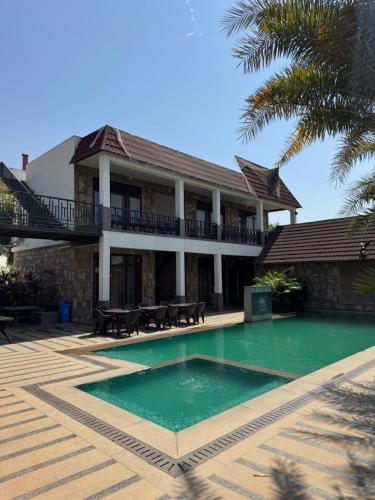 Bazén v ubytování Sukoon Resort nebo v jeho okolí