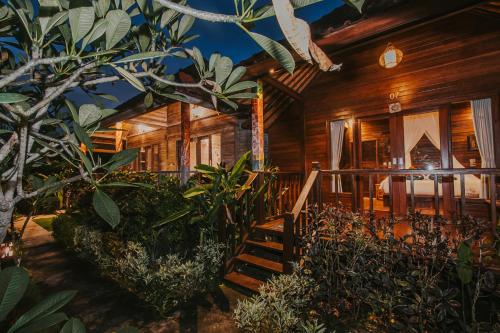 Un jardín fuera de Lembongan Seaview