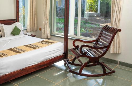 Postel nebo postele na pokoji v ubytování Lal Bagh Resort Ranakpur - Step into the wild, Stay in luxury