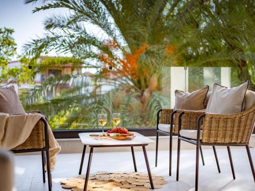 Sanders Breeze Limassol