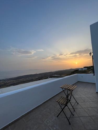 Φωτογραφία από το άλμπουμ του Blue Balcony/SkyView in Tinos - 3BR Home in Arnados στον Αρνάδο