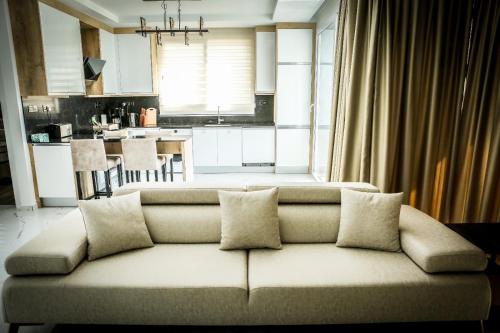 Kuchyň nebo kuchyňský kout v ubytování Four Seasons II Boghaz - Luxury Apartments