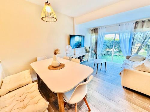 saint ange Barcarès for 4, sea view pool WIFI