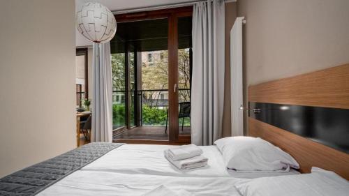 Deluxe Apartments Free Parking