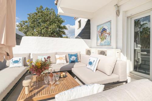 Puerto Banus Near La Sala By The Sea - Happy Rentals