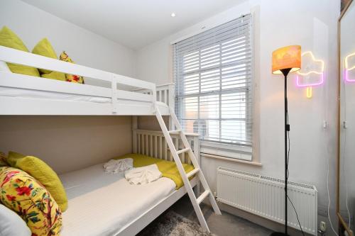 Letto o letti in una camera di Brighton Central Stay