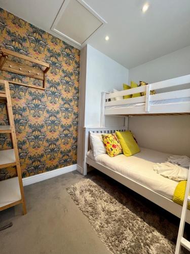 Letto o letti in una camera di Brighton Central Stay