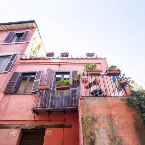 TrastevereHome - Secret Balcony, Heart of Trastevere