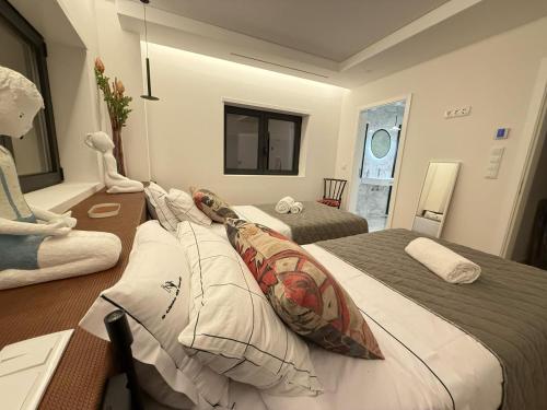 Galeriebild der Unterkunft Our Douro Vintage Design Jacuzzi&Pool Flat in Cinfães