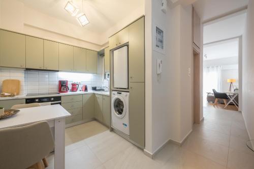 Athens F&K Premium City Home