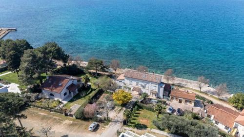 Φυσικό τοπίο κοντά σε αυτή η παραθεριστική κατοικία