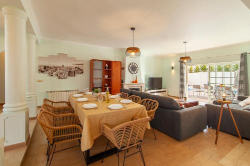 Villa Ocean - com piscina aquecível e BBQ em Albufeira