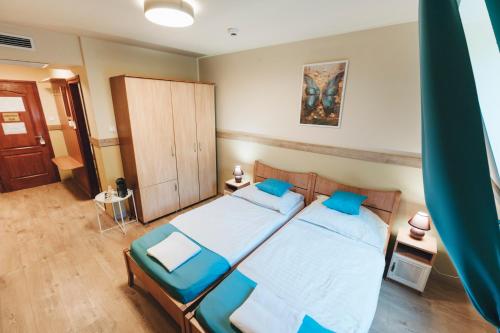 Dobay Panzió w Private Bathroom by NW