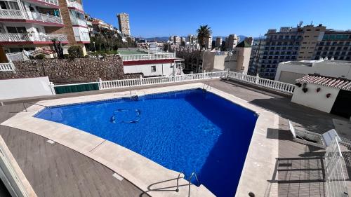 Bajondillo Torremolinos Vistas al mar con piscina