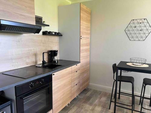 Petit appartement cosy Miribel