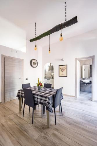 Appartamento 2 Camere 1 Bagno Palazzo Mormando Napoli