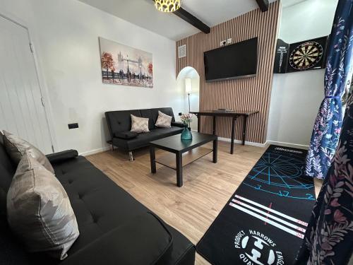Spaghetti House - 6 Bedroom Contractor House Sleeps 12 Parking for 3 Vans Bromford Duddeston Fort Dunlop Star City Saltley Viaduct HS2 photo 17