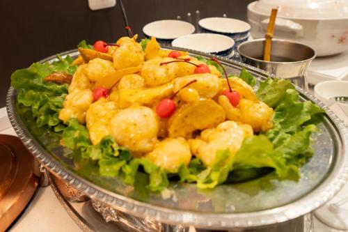 Φαγητό σε αυτό το ξενοδοχείο ή κάπου εκεί κοντά