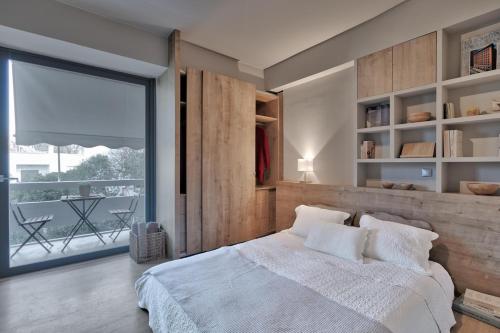 Boutique design apartment next to green park
