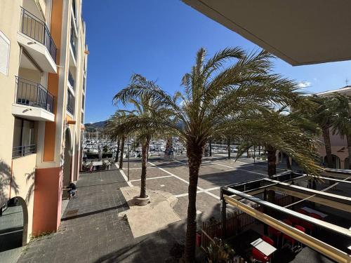 Appartement Climatisé, 4 Couchages, 1 Chambre + Cabine, Parking - FR-1-388-148