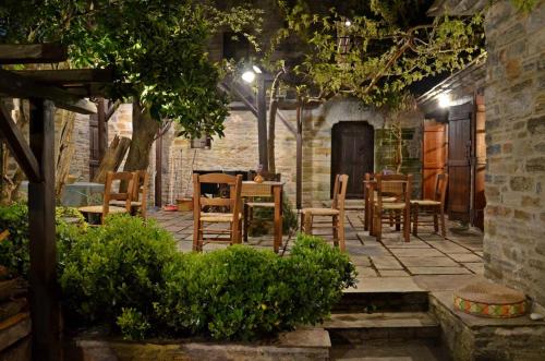 Fotografie z fotogalerie ubytování Fyloma Villa With 5 Bedrooms v destinaci Lafkos