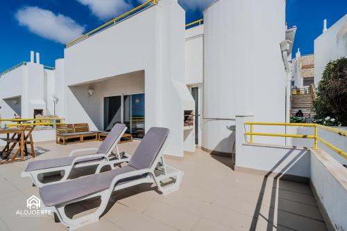 Ericeira Panoramic Sea View Apartments